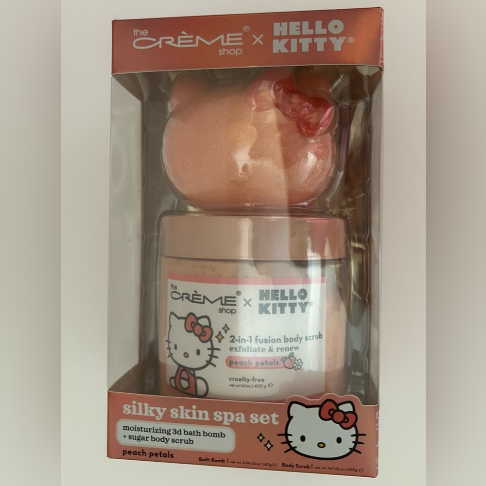 The Crème Hello Kitty Bath Bomb and Sugar Scrub Gift Set